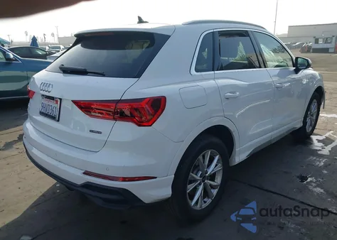 2023 Audi Q3 Premium Plus 45 Tfsi S Line Quattro Tiptronic z USA, uszkodzony, nr VIN WA1EECF3XP1154594